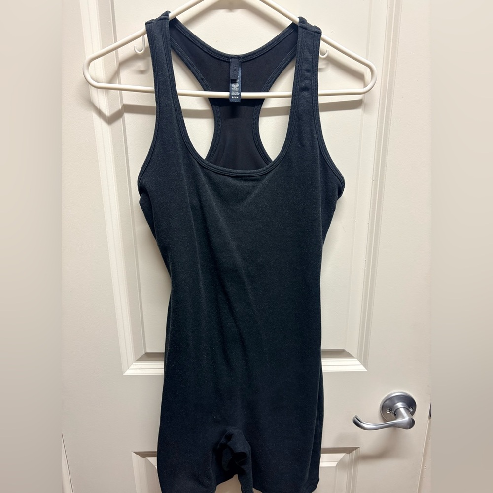 SKIMS MID THIGH OUTDOOR ROMPER